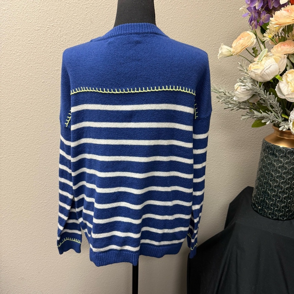 Lilly Pulitzer Blue Striped Crewneck Sweater w/ Lime Stitch Detail Small - Picture 4 of 9